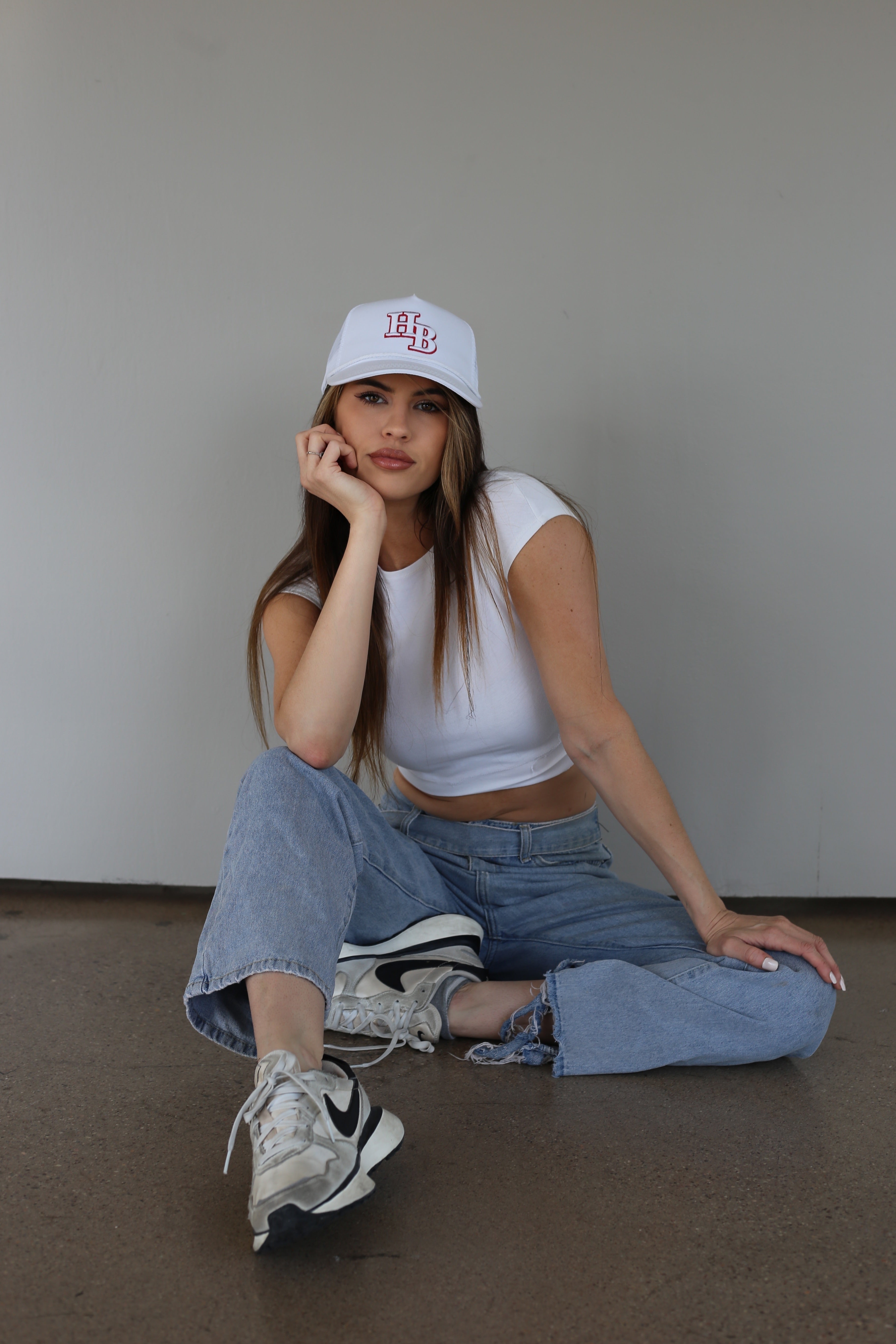 WHITE OUT SNAPBACK