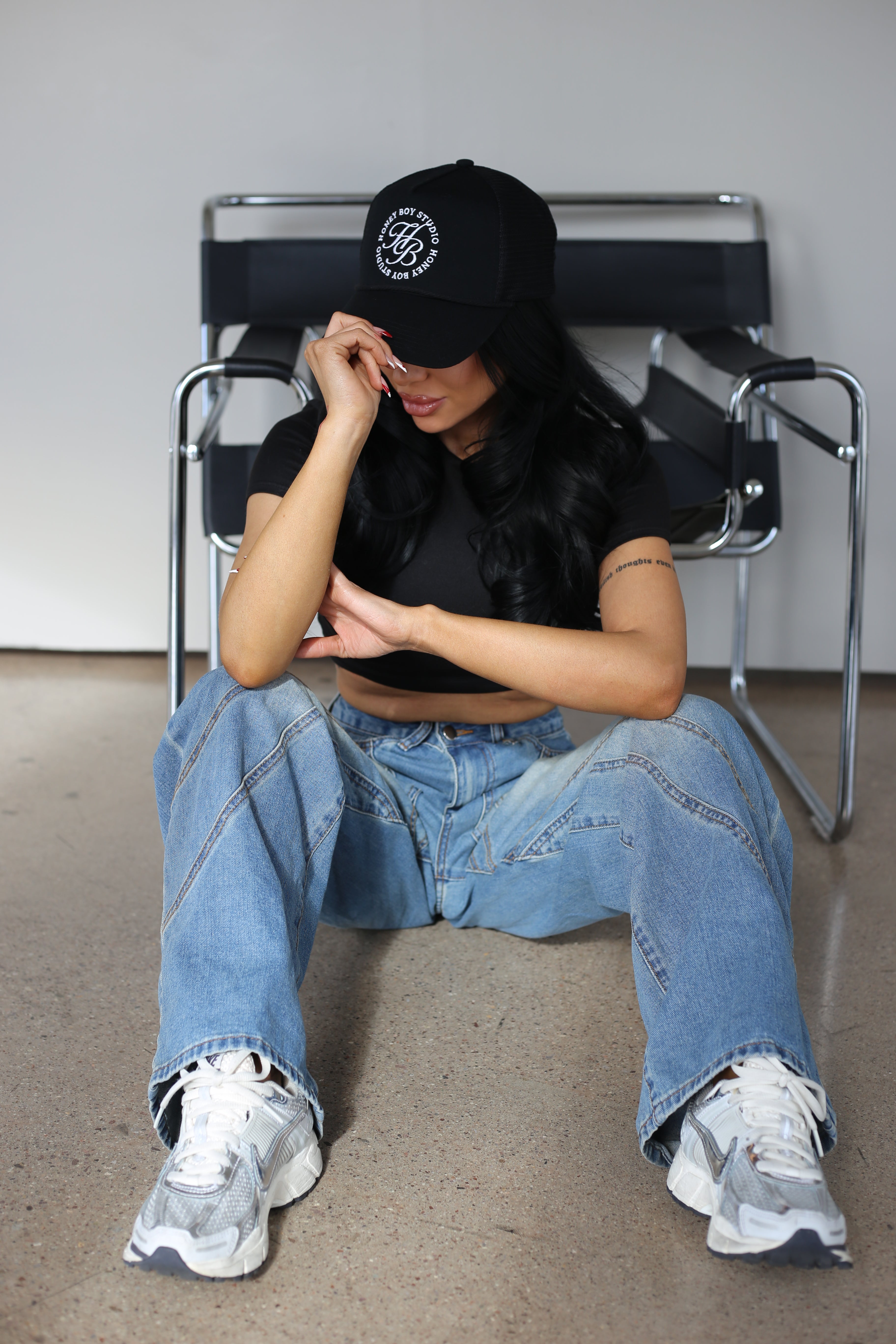 EVERYDAY BLACK TRUCKER