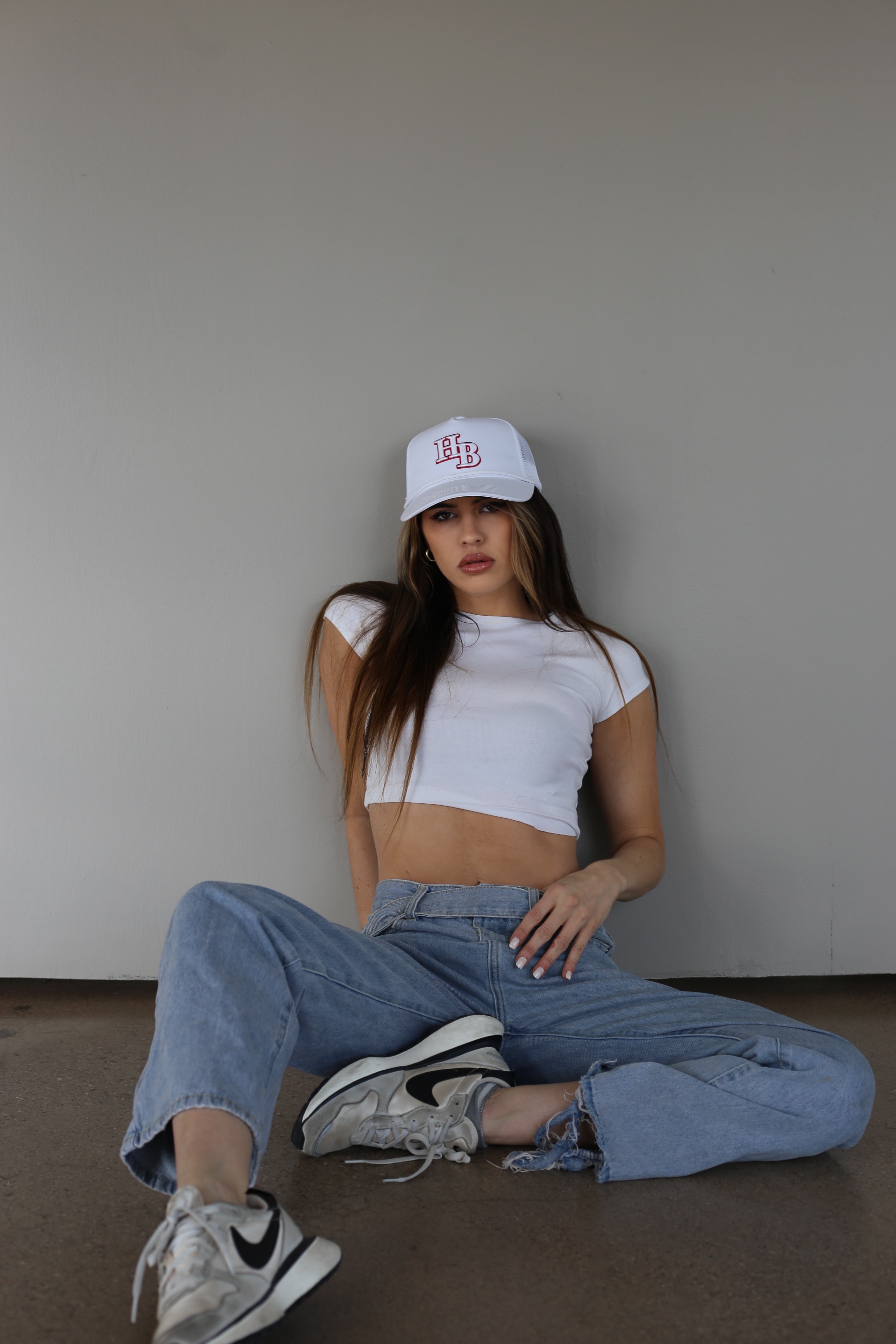 WHITE OUT SNAPBACK