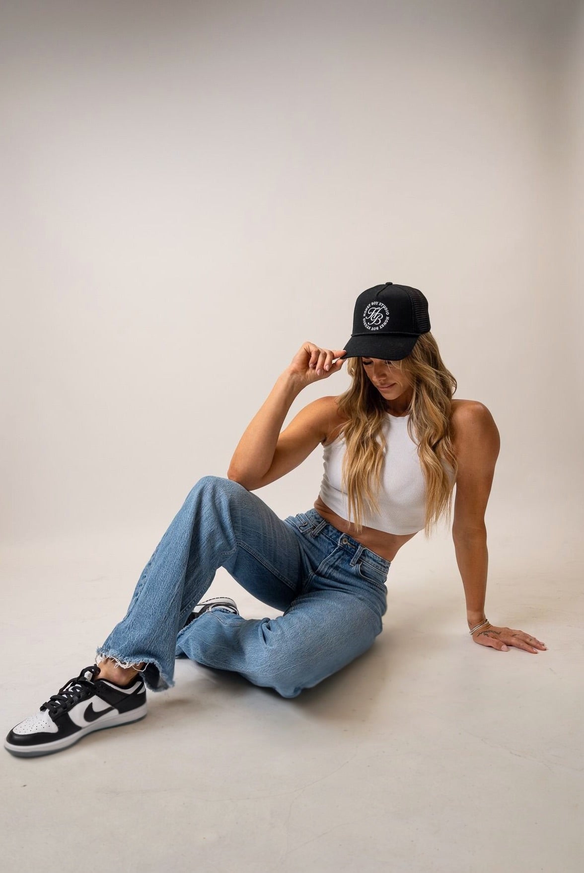 EVERYDAY BLACK TRUCKER